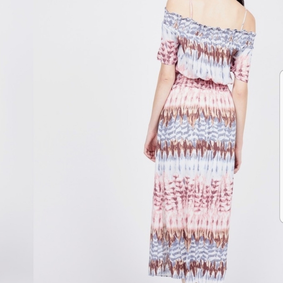 Octavia Abstract Smocked Maxi - Picture 4 of 5